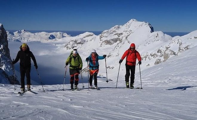 Solo Ski Holidays: Embrace the Thrill of Independent Adventure