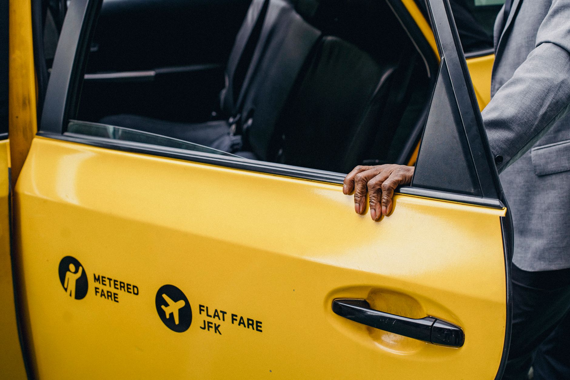 Chennai airport cab operators seek better access to plaza
