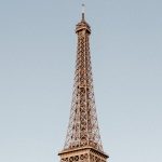 Eiffel Tower reopening